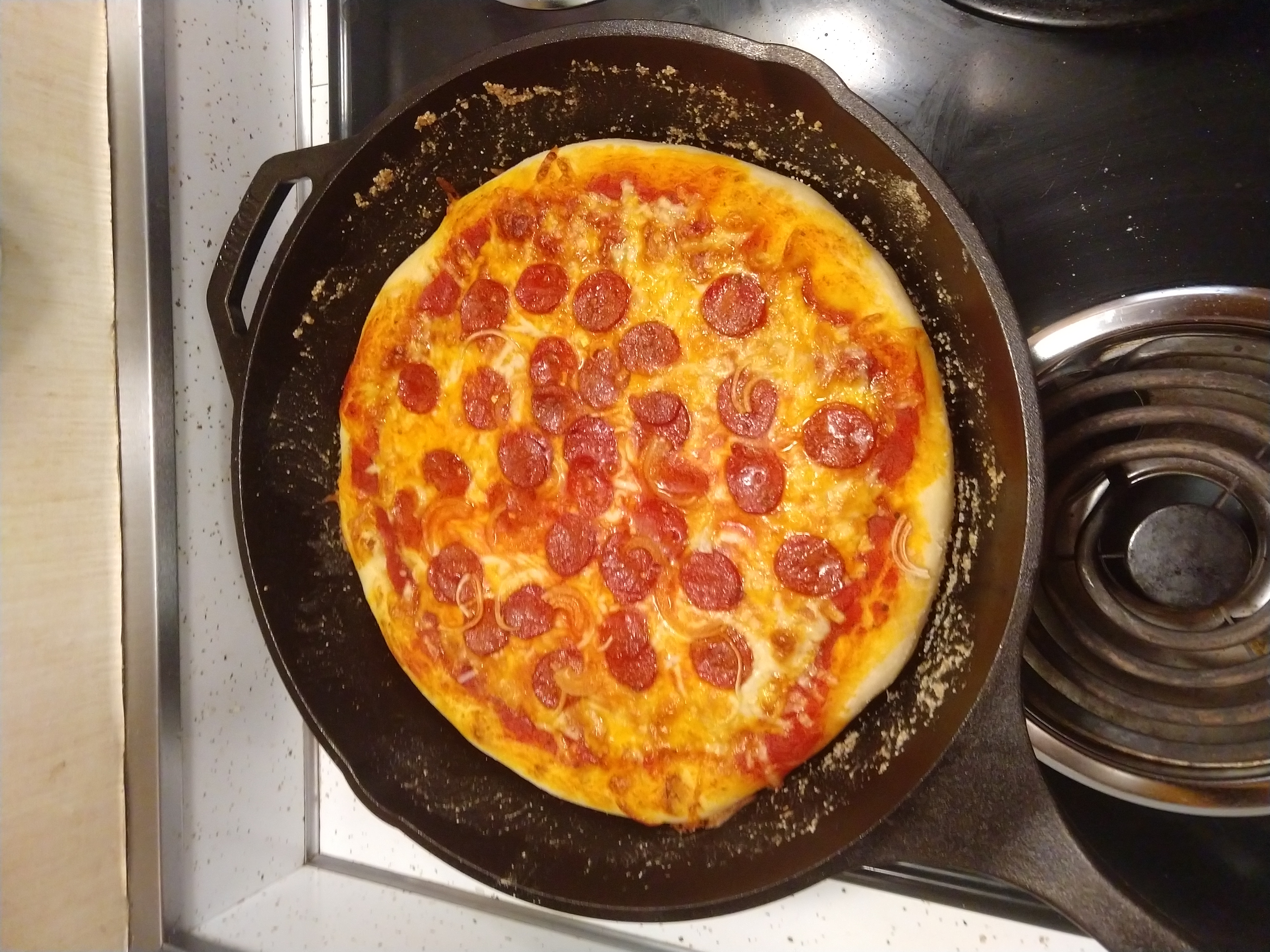 cast iron pizza